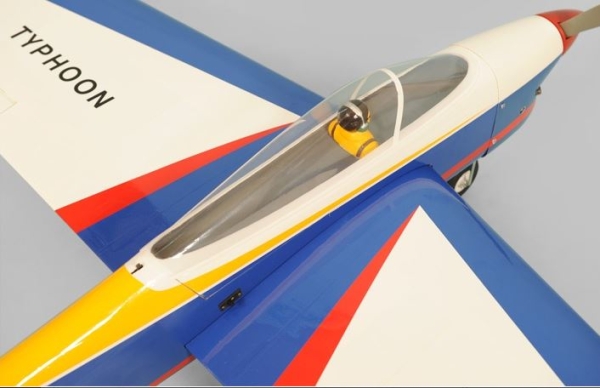 PH054 Phoenix TYPHOON 1,5m F3A-Retro